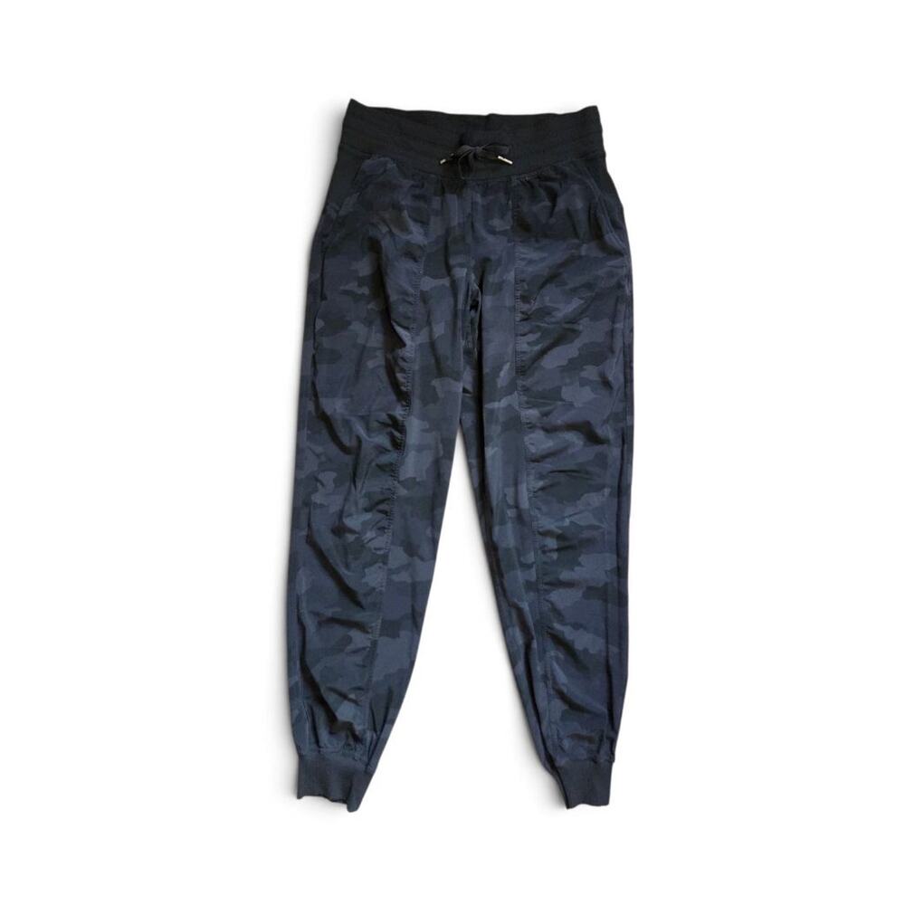 Lululemon Dance Studio Black Camo Mid-Rise Joggers, Women's Size 8 LW5E16S